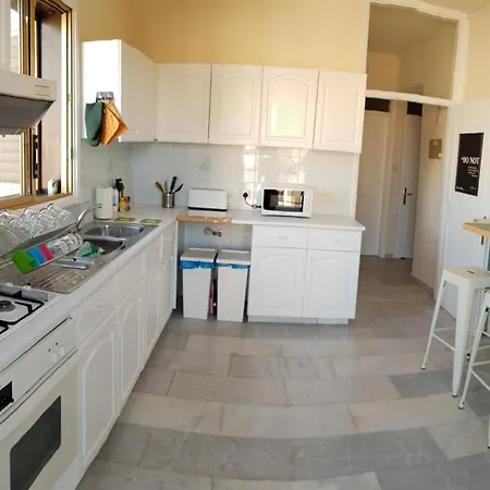 Nex Auberge de jeunesse *